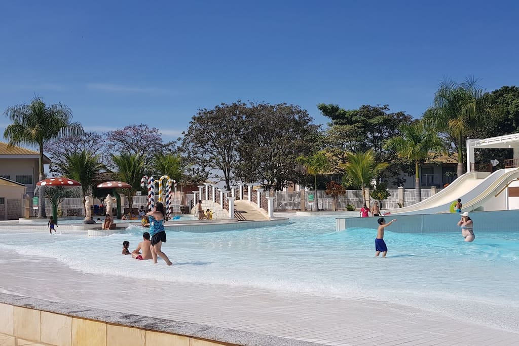 piscina de ondas