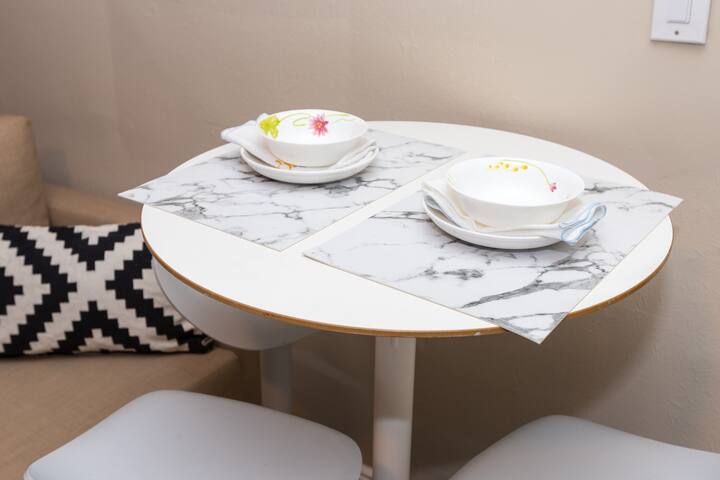 99.9% DISINFECTED☆ Apartment in heart of Manhattan gallery image 4