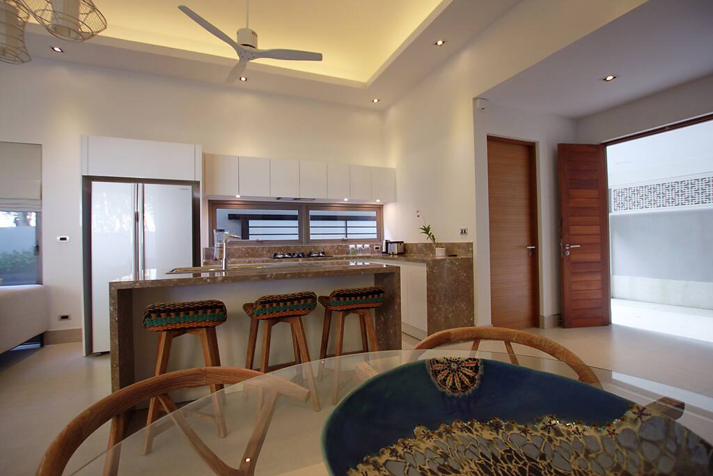 Open Kitchen