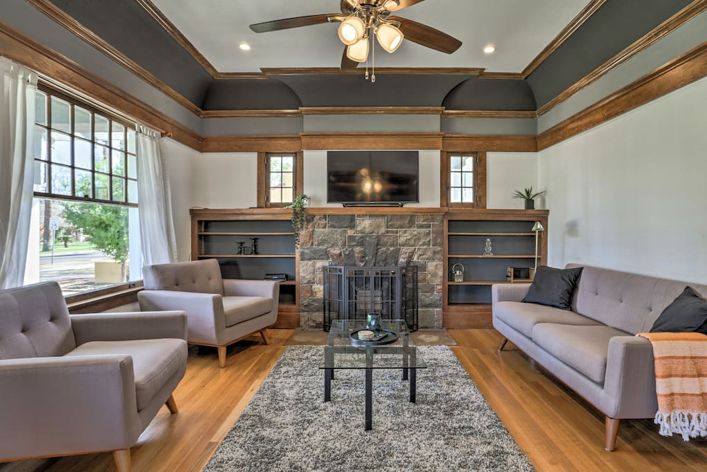 Inside offers 2 bedrooms, 2 bathrooms, and sleeping for 6!