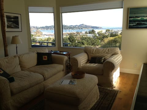 Sausalito Prvt Home /Office/Pvt Driveway