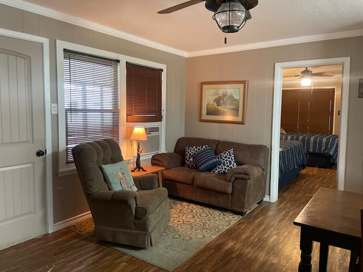 Lakeside Family House @ Village Inn - Breckenridge, TX