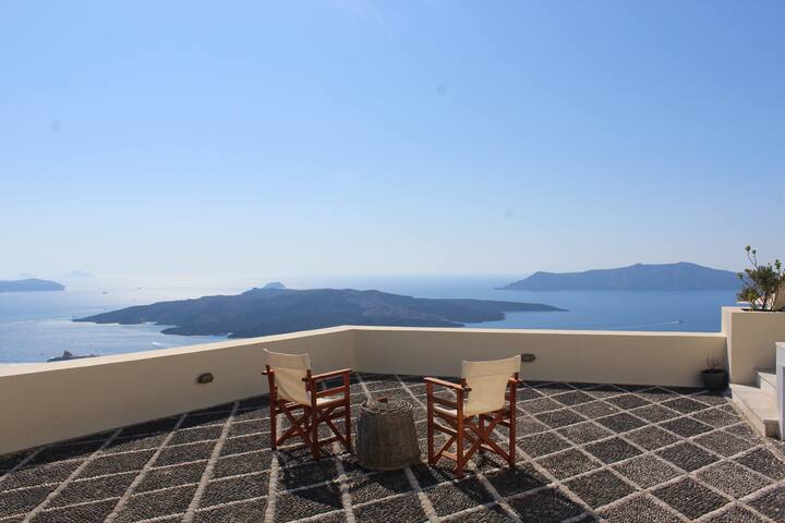 360 Blue gallery image 2