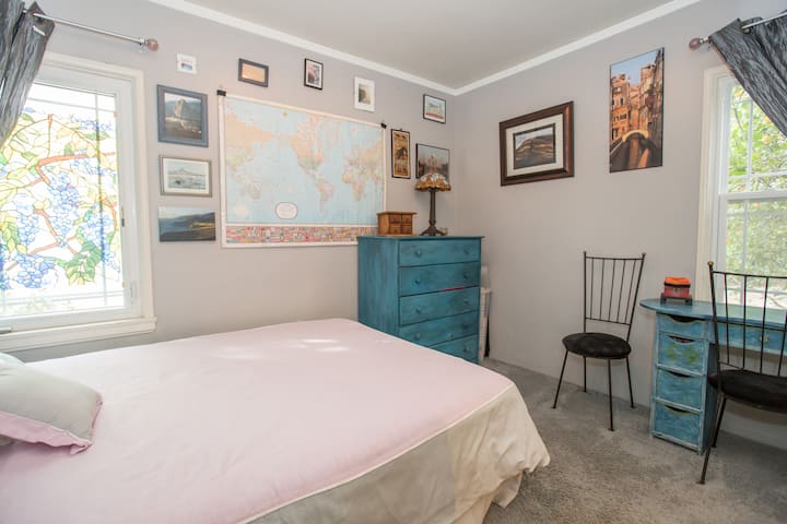 Zen Garden by Universal & Hollywood