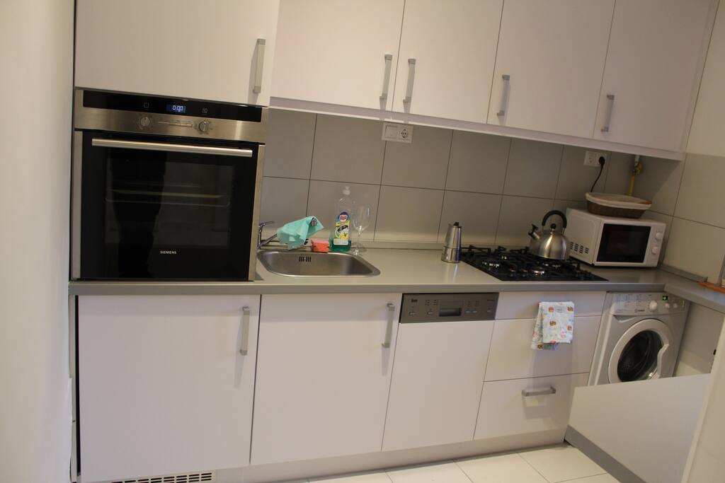 Still kitchen!