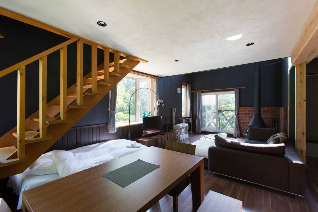 An additional bed to accommodate a fifth person is located on the first floor