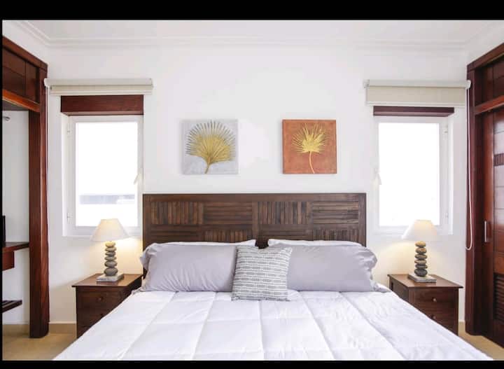 卧室2 ：标准双人床