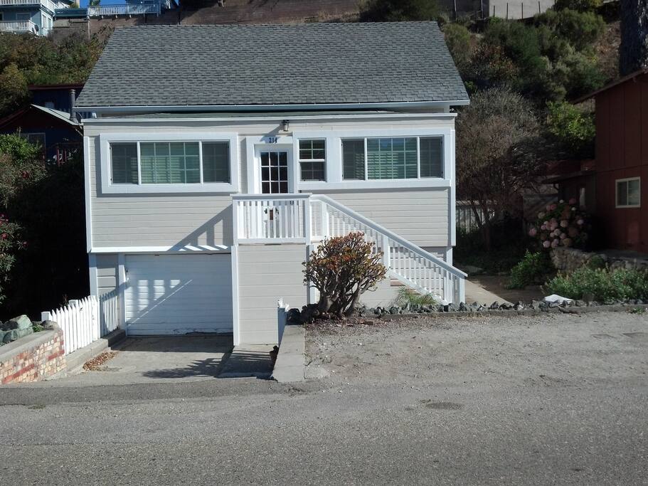 214 San Miguel