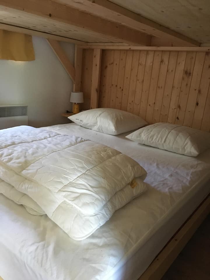 חדר שינה 1 נמוך