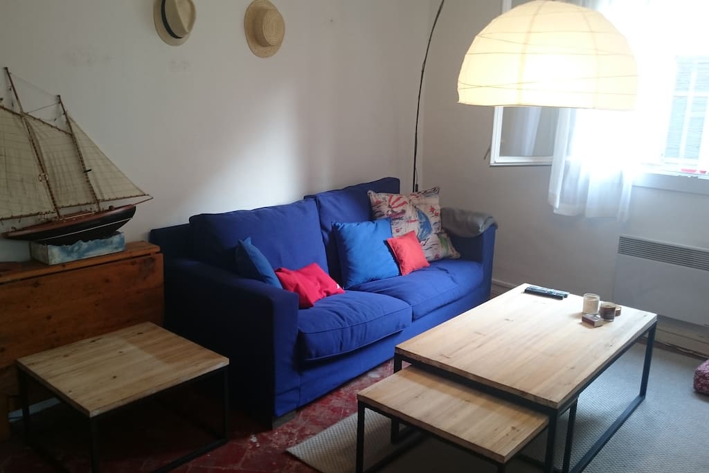 Canapé + table basse