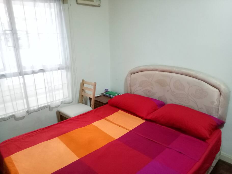 Queen Bed