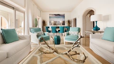 St Peter's Bay - 5BR Deluxe Penthouse