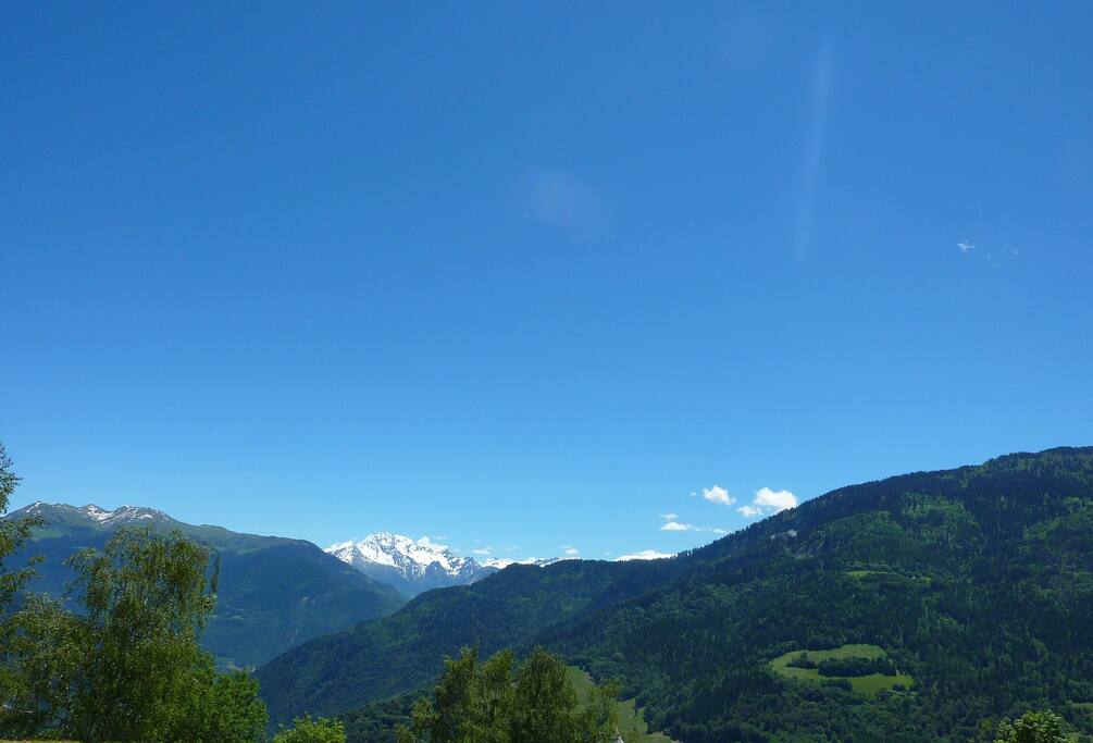 Vue du balcon l'été