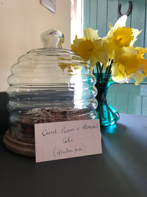 A welcome cake
