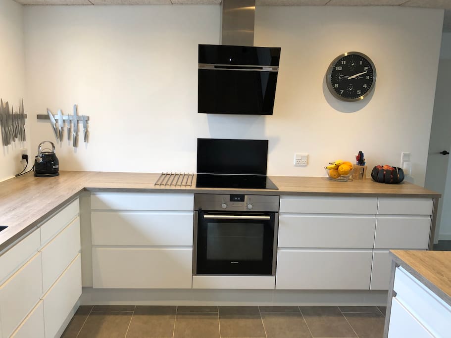 Kitchen 2