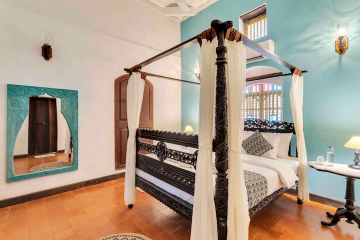 Bedroom 5