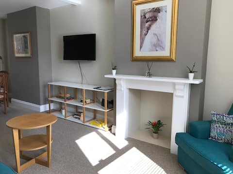 Successful Airbnb property: Clifton House, a Victorian gem in a Cathedral City in Hereford
