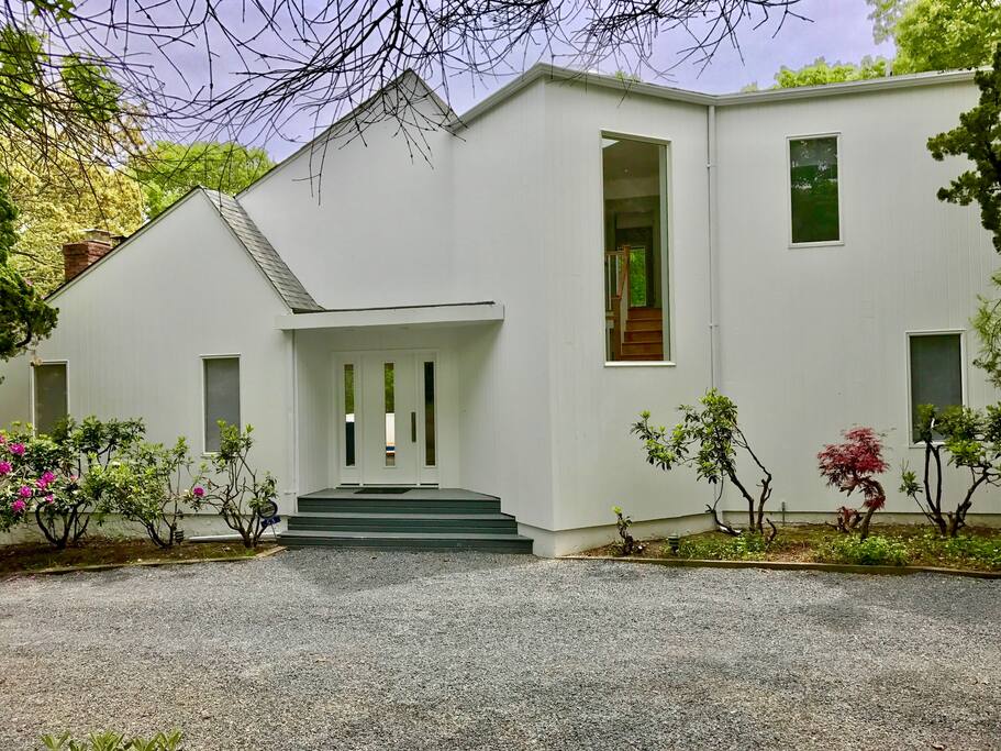 Drive up to the front door.