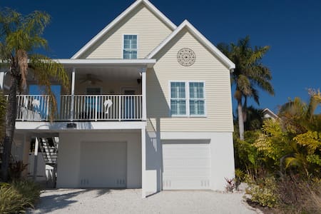 Happy Island Cottage - Heated Pool
