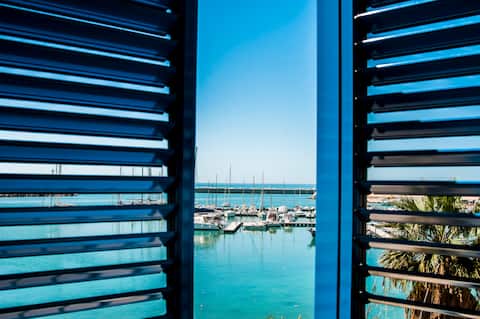 Postu D'incantu house overlooking the sea