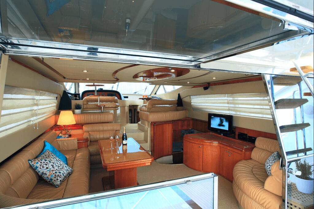 Ferreti 59 Fly Bridge