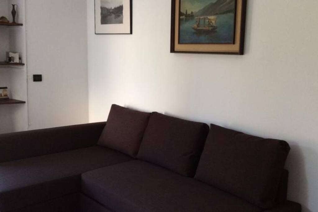 Salotto con divano letto