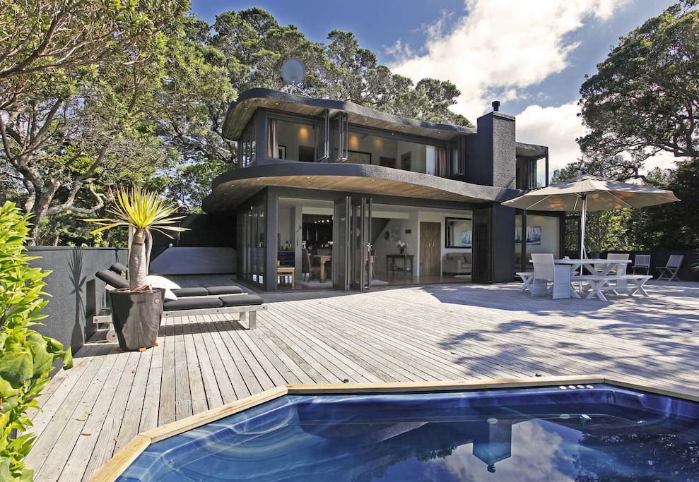 Deck with spa
