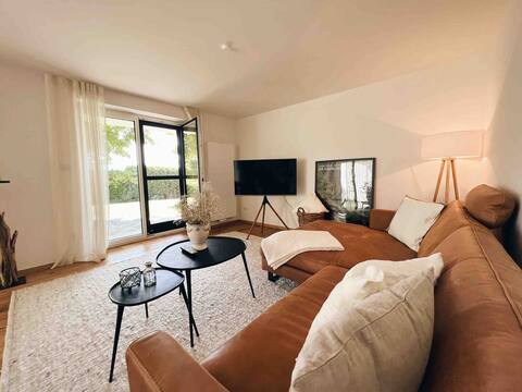 Top Airbnb: Lake view and direct forest access in Bodman Ludwigshafen