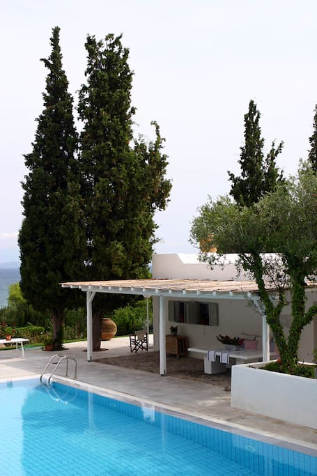 Swimming, sunbathing, dinning, great view in only a small amount of space