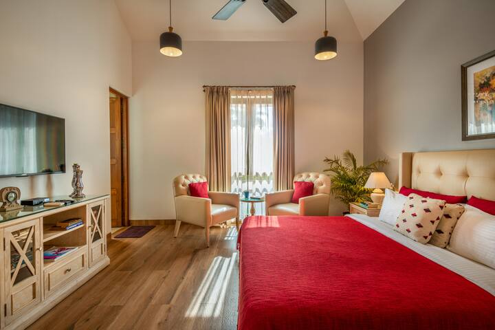 Bedroom 1 image 2