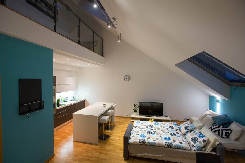 A gallery above.
