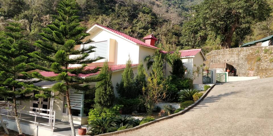 Morni Cottage with a view