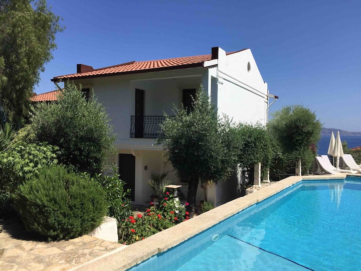 Beautiful Seafront Villa, Kas - Turquie