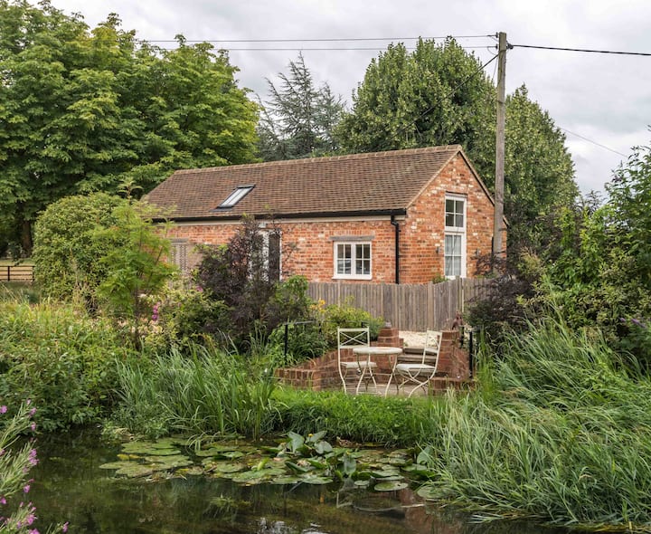 Thornborough Mill Cottage