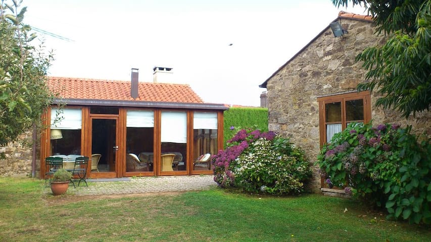 ⁨Aloga Rent, S.L.⁩ managed Airbnb listing 1