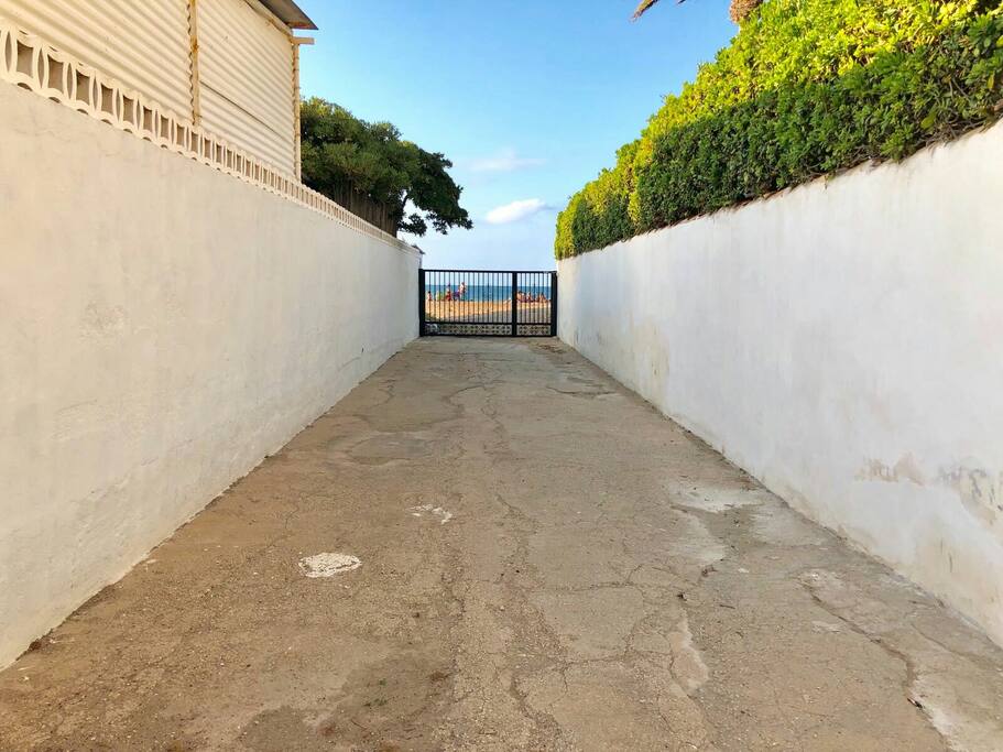 Acceso privado a playa