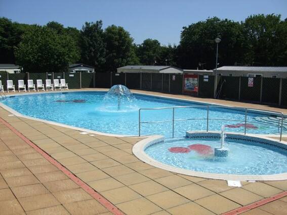 Airbnb Cherry Tree Holiday Park Vacation Rentals Places To