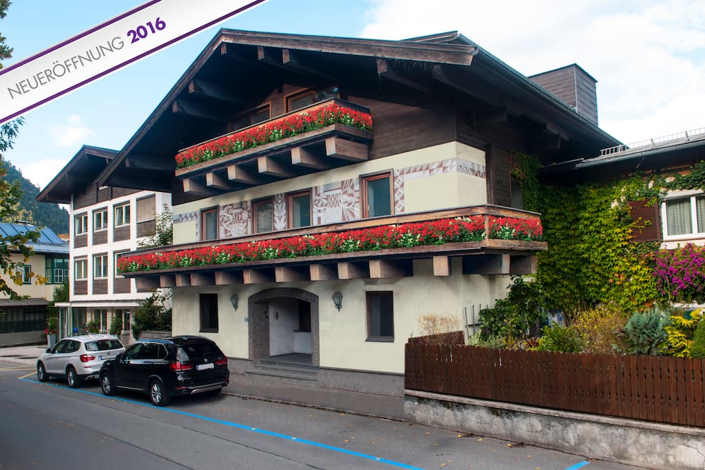 Hotel Living Max Zell A See Hotel Living Max Zell A See