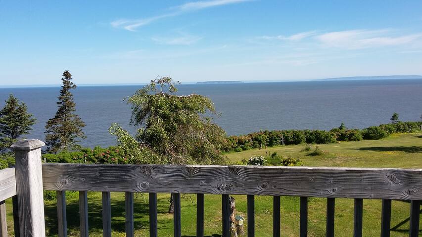 Fundy Tide - a Nova Scotia home - an amazing view!