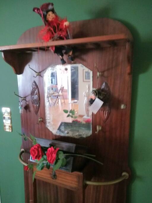 Decoration in the dining room