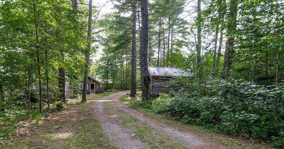 Kennebec Lake Waterfront Guest Cottages