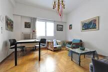 25min. walking distance from center