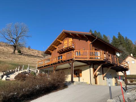 Studio in a chalet with private terrace