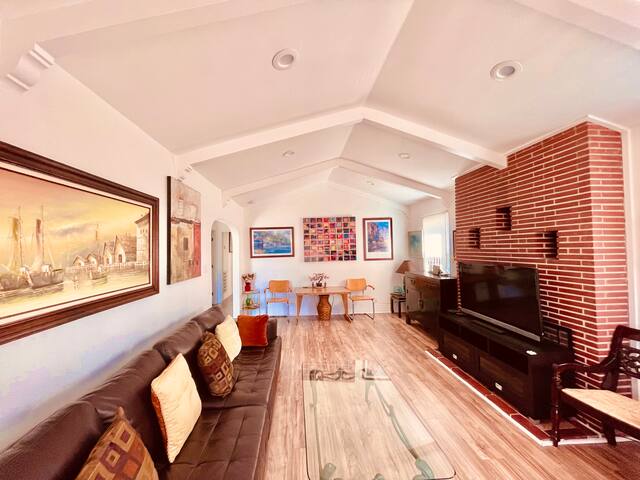 Comfortable and Spacious Remodeled Home, San Jose gallery image 2