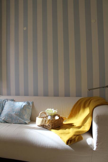 Sunshine in the living-room