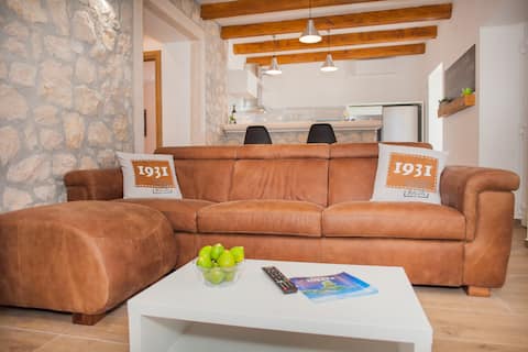 Successful Airbnb property: Stella Maris-brand new,house by the sea in Kaprije