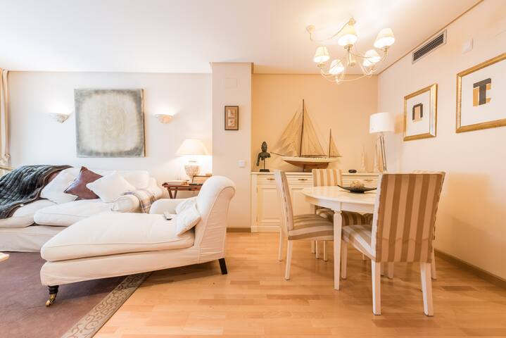 APART. BEST ACCOMOD. AT RETIRO DIST