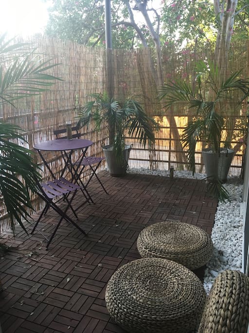 Gorgeous private porch