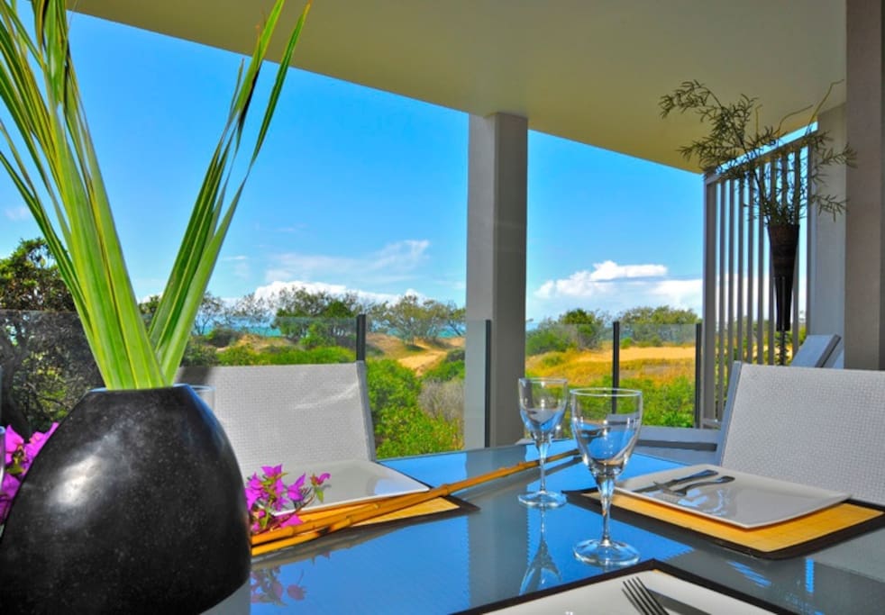 Expansive balcony to relax and enjoy the seabreeze