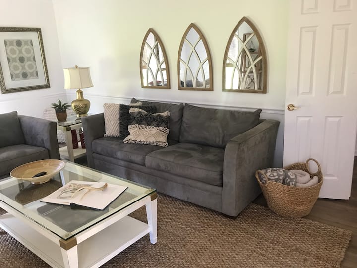 The Bluebell Cottage - 3 Br, 2 Bath Near Gsu - Statesboro, GA